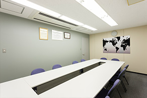 meetingroom2.jpg